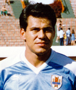 	Rubén Paz 	